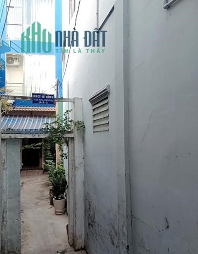 NHÀ C4 2 MẶT HẺM PHAN TÂY HỒ PHÚ NHUẬN.
NHÀ TRỐNG GIAO NGAY.