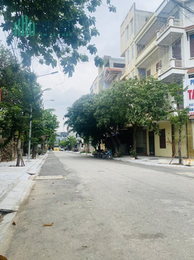 Cho thuê nhà đường Hà Văn Trúc, Liên Bảo  👉Giá : 7,5 triệu/ tháng