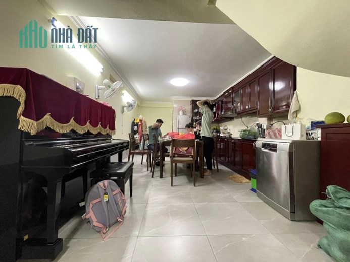Bán nhà ngõ 73 Hoàng Ngân, Trung Hòa 45m2, 4 tầng nhà dân xây ngõ nông thoáng