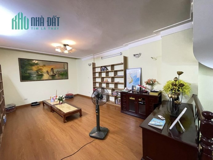 Bán nhà ngõ 73 Hoàng Ngân, Trung Hòa 45m2, 4 tầng nhà dân xây ngõ nông thoáng