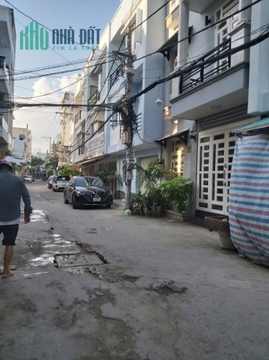 BÁN NHÀ HXH SÁT HUỲNH TẤN PHÁT, HÀNG XÓM PHÚ MỸ HƯNG Q7 181M2 CHỈ:9.8 TỶ