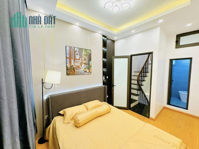 💥Khương Trung, nhà nhỏ xinh ở ngay, 4 tầng, gần hồ, 2.7 7tỷ
