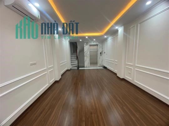 Cho thuê Nhà MP Quang Trung, 55m, 7 tầng,  thang máy, thông sàn, KD mọi MH. 30tr