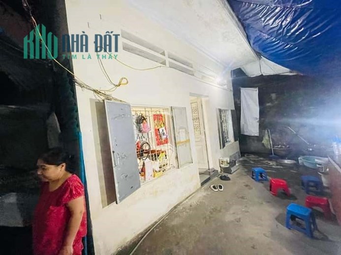 Bán Nhà Ngõ 318 Đê La Thàng 103m2, Chủ nhà xác định bán đất cho các nhà đầu tư xây để ở hoặc ccmn