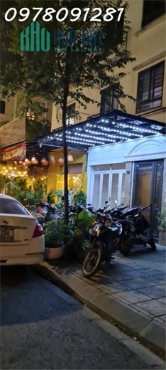 CHÍNH CHỦ CHO THUÊ TẦNG 1 LÔ GÓC NGÃ TƯ LK LACASTA VĂN PHÚ, HÀ ĐÔNG - Diện tích: 80m2