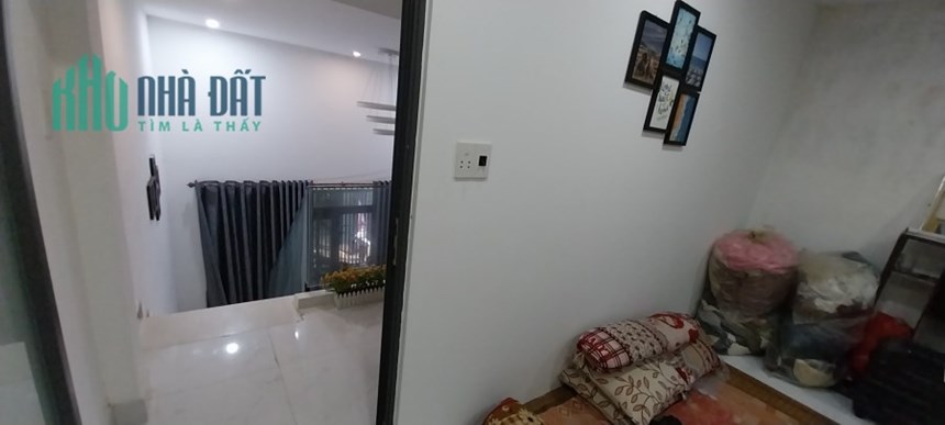 ♪ Nhà kiệt 3m Lê Độ, thẳng 60m ra Mặt tiền thông thoáng, 2.x tỷ