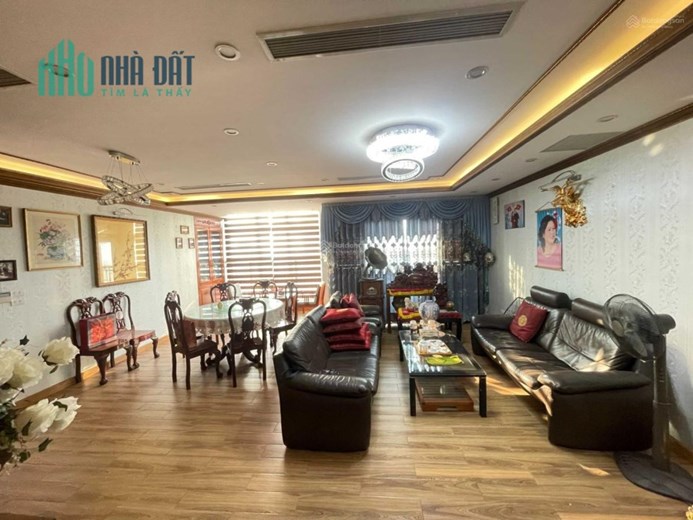 MD Complex Nguyễn Cơ Thạch, Mỹ Đình, full nội thất Chính chủ nhượng lại căn góc 146m2, 3PN chung cư