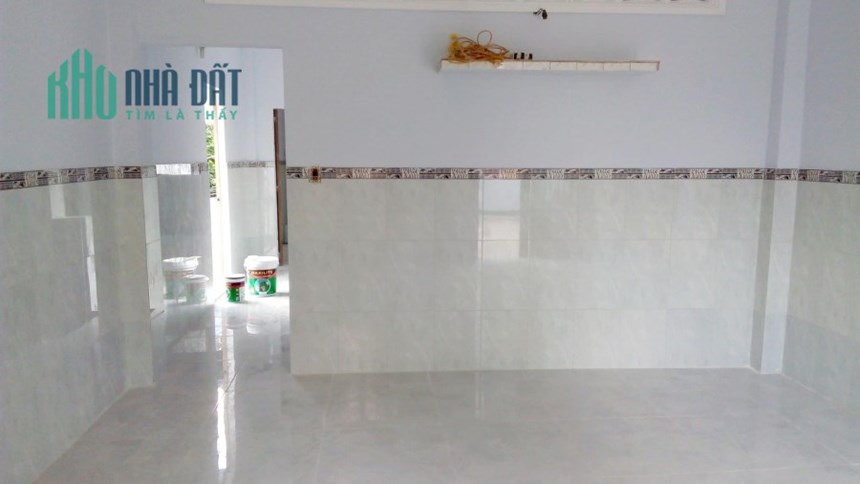 Bán nhà Mặt tiền Cộng Hoà - Hoàng Hoa Thám - K300, DT: 4x25m, Cấp 4, tiện xây, 17.5 tỷ