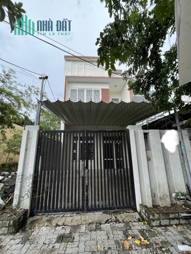 Cho thuê 2 tầng có sân đậu ô tô MT đường Trần Duy Chiến đoạn gần Dương thừa Vũ
