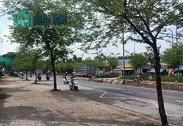 Bán nhà  đất MT Trần Văn Giau ( Xã PVH)  Bình Chánh  400m giá 15 tỷ
