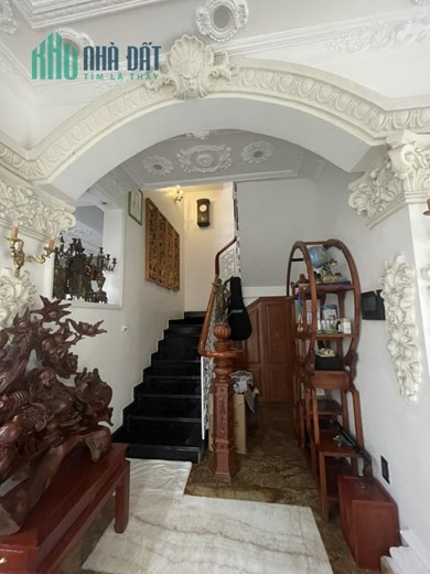 Biệt thự Liên phường phước long B, Diện tích 180m, 3 lầu