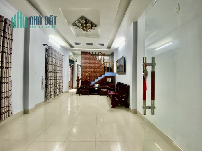 Cho thuê nhà nguyên căn 3 tầng : Hoà Cường Nam Nguyễn Thành Ý , Gần cầu tiên Sơn