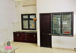 Cho thuê nhà 2 tầng MT đường 5m5 Võ Như Hưng gần ĐH Kinh Tế Đà nẵng