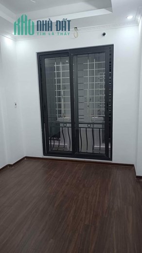 Bán Nhà Cổ Nhuế - 32 m 4 Tầng giá chỉ 3.4 Tỉ - Nhà Mới ở Ngay - Gần Ô TÔ - Bắc Từ Liêm