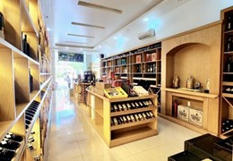 MT2408. CHO THUÊ NHÀ MẶT ĐƯỜNG HỒ SEN 90M2 2 TẦNG THÔNG SÀN