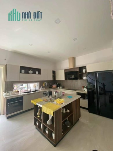 BIỆT THỰ KDC NAM LONG TẤN TRƯỜNG, TẶNG TOÀN BỘ NỘI THẤT, P PHÚ THUẬN Q7