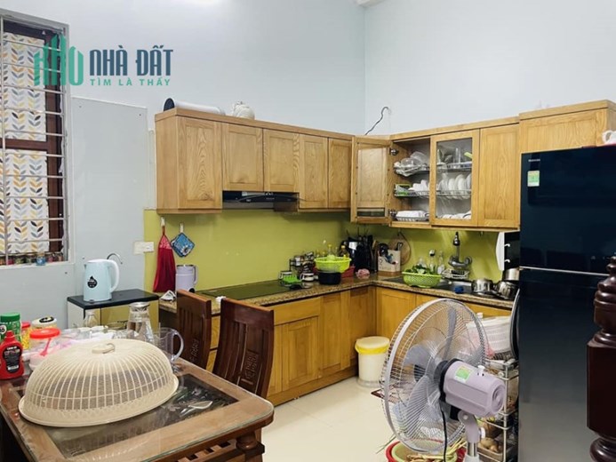 Bán nhà Hào Nam ngõ gần HV Âm Nhạc, diện tích 38m2 x 5 tầng giá bán 4 tỷ