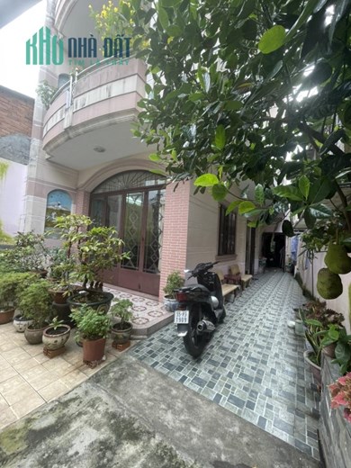 NHÀ LƯƠNG VĂN CAN,HÀNG HIẾM,120.6M-3TẦNG,Hẻm8mNGANG KHỦNG HƠN 7M-NHỈNH 5TỶ