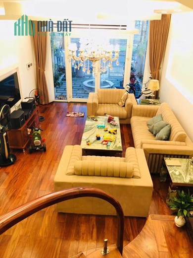 Bán Nhà 3 tầng Góc 2 MT Đường (7m5) Nguyễn Sơn,Đà Nẵng Chủ Cần Bán Gấp Giá 6,7 tỷ