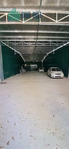 Cho thuê kho 300m2 Yên Xá ,  gần bệnh viện k Tân Triều ngay mặt đường lớn, kinh doanh đỉnh