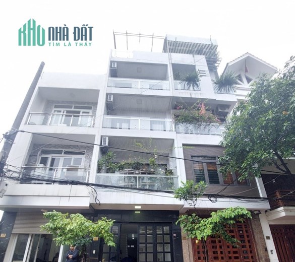 NHÀ ĐẸP NGỌC THỤY - GARA - THANG MÁY - NGÕ THÔNG - Ô TÔ TRÁNH – GẦN CÔNG VIÊN