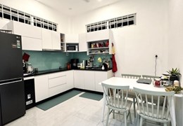 NHÀ ĐẸP - LÊ QUANG ĐỊNH - HXH TRÁNH - 55M2 - 2 MẶT THOÁNG - Ô TÔ NGỦ TRONG NHÀ - TẶNG FULL NỘI THẤT