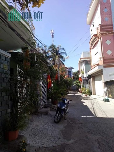 NHÀ ĐẸP - Cần Bán Gấp Nhà Siêu Đẹp Tại đường Hoàng Hoa Thám, Phường Phủ Hà, TP. Phan Rang-Tháp Chàm