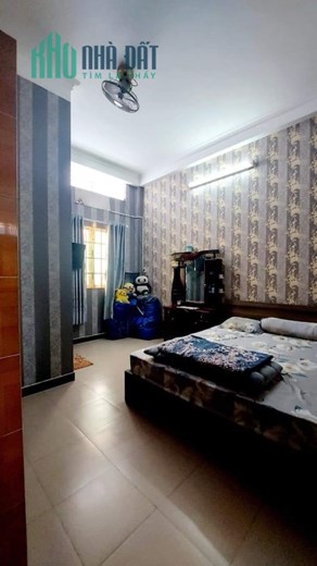 BÁN NHÀ Q.TÂN PHÚ - ĐƯỜNG TÔ HIỆU -  ĐƯỜNG NHỰA + VỈA HÈ 12M - 80M2 -  3 TẦNG - 8.2 TỶ