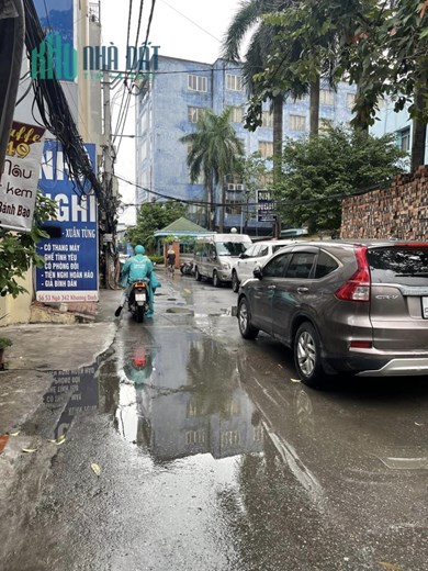Bán nhà Khương Đình 63m x 5 gầng, mt: 4.2m Giá chào: 7.2 tỷ thương lượng