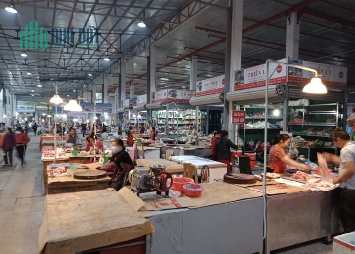 Cắt lỗ 80 triệu, Bán gian hàng Kiot Kinh doanh quán ăn, MỘT VỐN BỐN LỜI tại Chợ Du Lịch Lào Cai