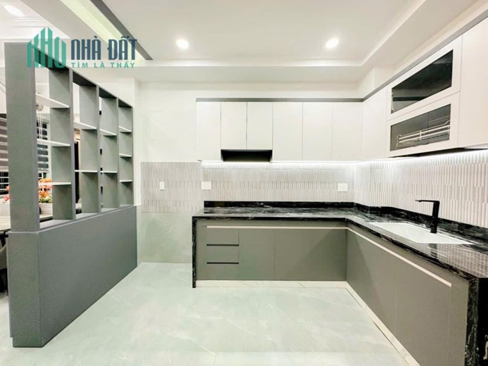 Bán Nhà HXH Huỳnh Tấn Phát, P.Phú Mỹ, Quận 7, 6.5m x 8m  chỉ 4.x tỷ