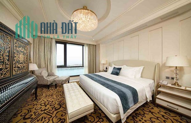 Bán tòa nhà 7 tầng mặt phố Cầu Gỗ, Hoàn Kiếm, doanh thu hơn 1 tỉ/tháng, 120m, mt 7m, 95 tỷ