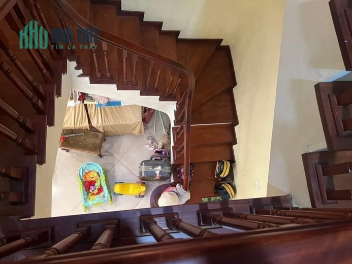 SIÊU PHẨM KHU PHÂN LÔ CÁN BỘ BỆNH VIỆN 19-8 PHỐ NGUYỄN HOÀNG - ĐƯỜNG TO Ô TÔ TRÁNH