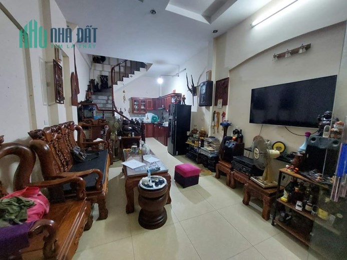 Ô TÔ ĐỖ. BÁN NHÀ TAM TRINH, HOÀNG MAI. DT 36M 5T. SĐCC chỉ 3 tỷ 600 TR (Có TL)