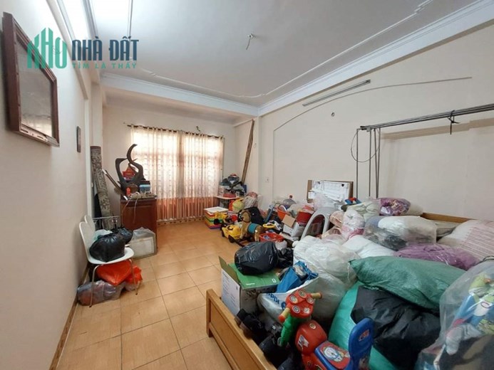 Ô TÔ ĐỖ. BÁN NHÀ TAM TRINH, HOÀNG MAI. DT 36M 5T. SĐCC chỉ 3 tỷ 600 TR (Có TL)
