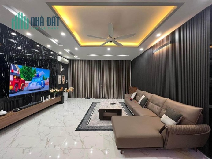 Bán nhà XUÂN ĐỈNH , OTO , kinh doanh ,văn phòng  , 55M 5 TẦNG 6.5 TỶ