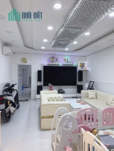 Bán Nhà Lê Hồng Phong, Quận 10, 83m2, Ngang 5.5M, Hẻm Xe Hơi, Kinh Doanh