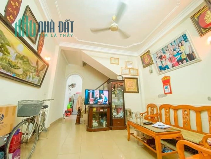 Bán Nhà Phố Đốc Ngữ - Ba Đình 32m2 x 4 tầng, 3 phòng ngủ đầy đủ công năng, gần Phố ngõ thông, giá