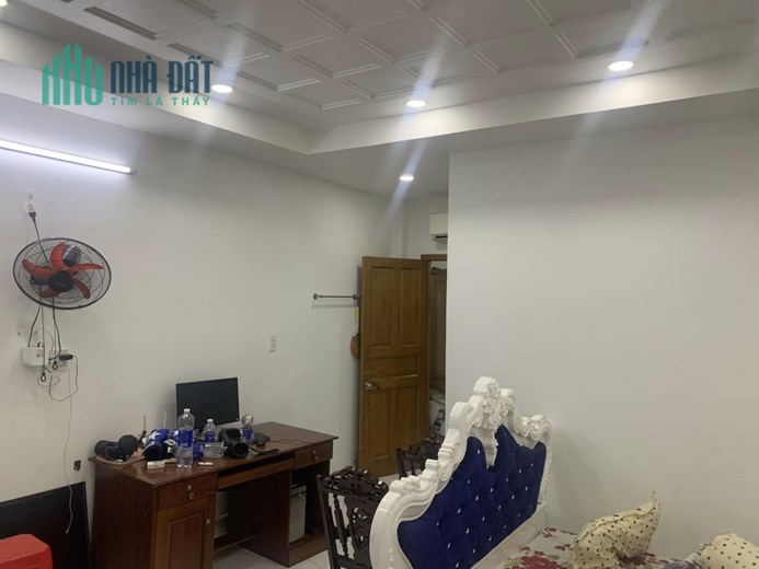 Bán nhà 4 Tầng Huỳnh Tấn Phát, Phú Thuận, Q7. 57m2 Nhỉnh 8 tỷ