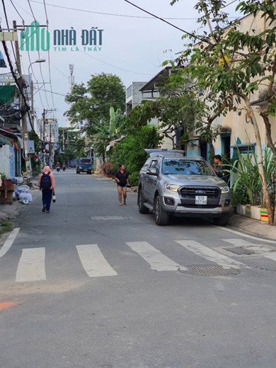 Bán Gấp Nhà Tân Kỳ Tân Quý Bình Tân 52m2,2 Tầng HXH Nhỉnh 3 tỷ