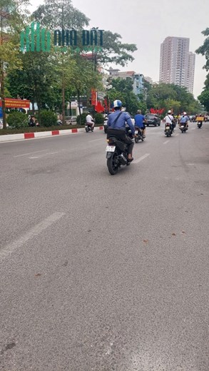 THÁCH THỨC ĐẦU TƯ! - TIẾP GIÁP HOÀNG MAI - THANH XUÂN
340m 👍17m mặt tiền Giá 21tỷ