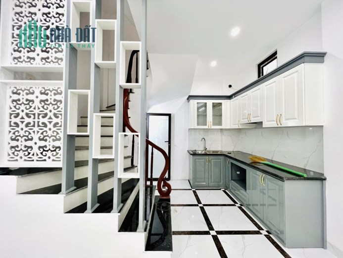 MỚI CỨNG! LG VĨNH HƯNG, HOÀNG MAI,38M²X 5T,3.9M, Ô TÔ QUA NHÀ, 3,6 TỶ.