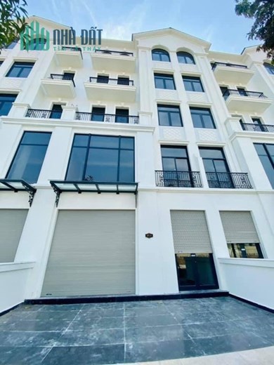 CHO THUÊ NHÀ PHỐ VINHOMES- 5 TẦNG+1TUM-DT từ 245m2 > GIÁ TỪ 12TRIỆU