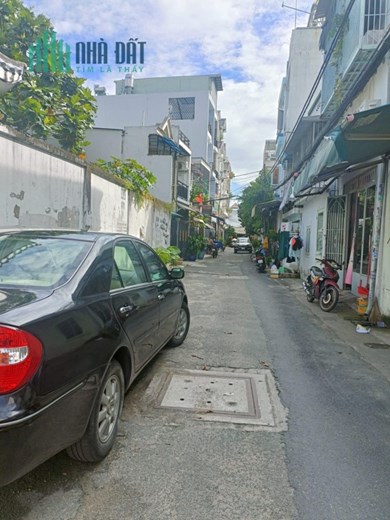 Bán nhà 31m2 , SHR , hẻm xe tải 2tang Gần Phan Huy Ích , chợ , 3 tỷ nhỉnh . LH 0932030061