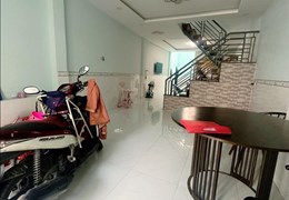 Bán Nhà Cộng Hòa P15 Tân Bình 76m2 ngay Big C , 5 tỷ nhỉnh . LH 0932030061 ( Thúy )