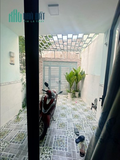 Bán Nhà Cộng Hòa P15 Tân Bình 76m2 ngay Big C , 5 tỷ nhỉnh . LH 0932030061 ( Thúy )