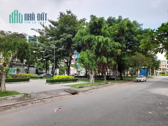 B.ÁN BIỆT THỰ MINI ĐẸP - MẶT TIỀN Q.6 - SÁT CÔNG VIÊN - NỘI THẤT CAO CẤP - 142M2 - 24 TỶ
