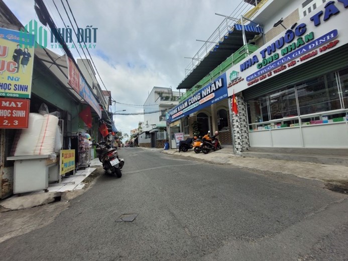 Ngộp Bank 7 Tỷ Bán Gấp Dảy Trọ Hẻm 8m Bình Chiểu 245m2 Giá 9.9 Tỷ