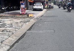 Nhà Bùi Quang Là Phường 12 Gò Vấp 4 tầng BTCT 110m2 Chỉ 9 Tỷ 850...