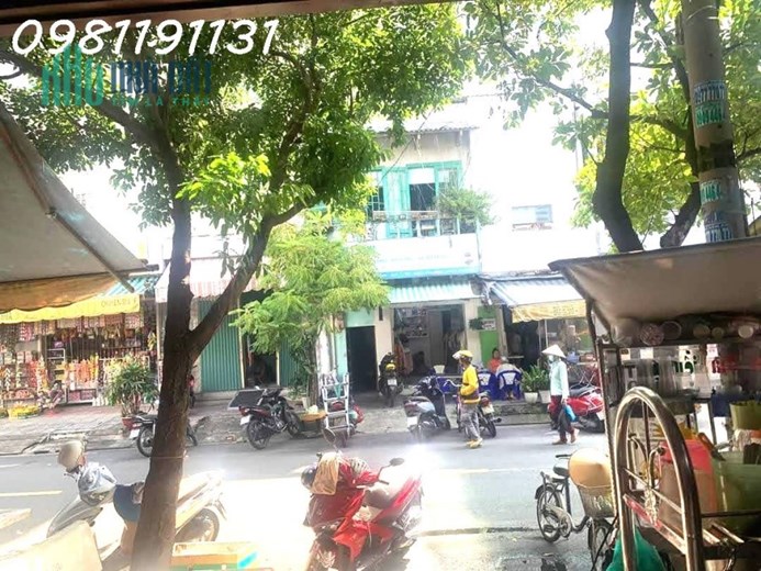 BÁN  NHÀ MẶT TIỀN KINH DOANH CHỢ  SÁNG BÙI MINH TRỰC . Q8- DT:75m2 Chỉ : 8.5 Tỷ Còn Lộc yêu thương